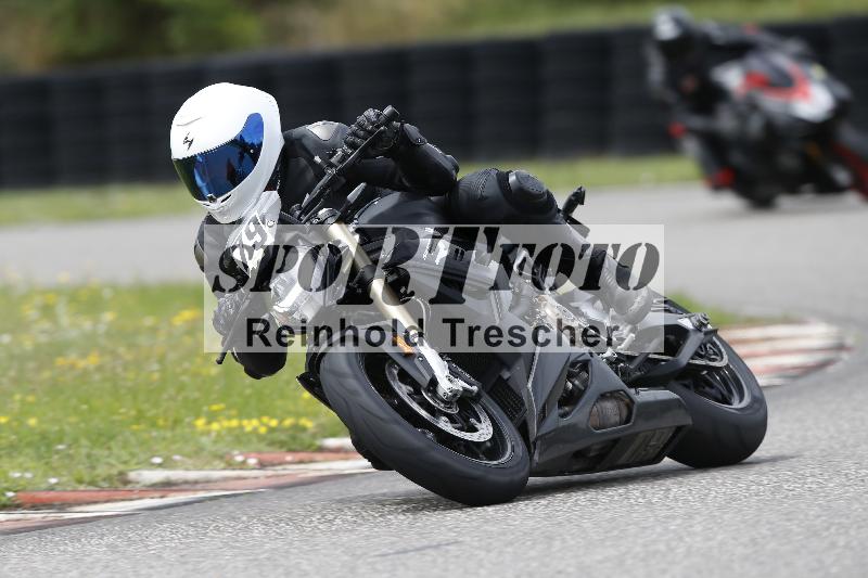 /37 28.07.2025 Dunlop Ride und Test Day ADR/Trackday Erfahren gelb Trackday schnell  rot/79